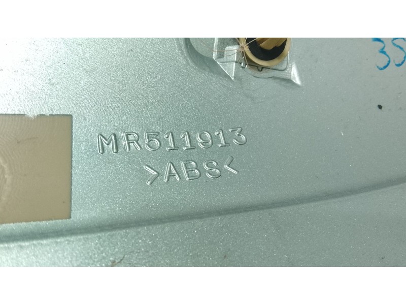 Recambio de aleron trasero para mitsubishi outlander (cu0w) 2.0 cat referencia OEM IAM   