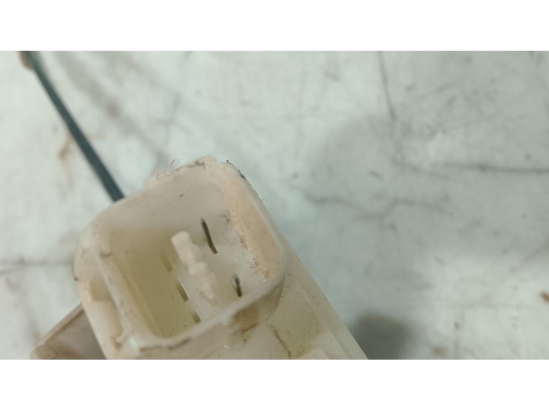 Recambio de cerradura puerta delantera derecha para mitsubishi outlander (cu0w) 2.0 cat referencia OEM IAM   