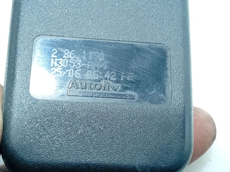 Recambio de anclaje cinturon delantero derecho para peugeot 406 (8b) 2.0 hdi 90 referencia OEM IAM   
