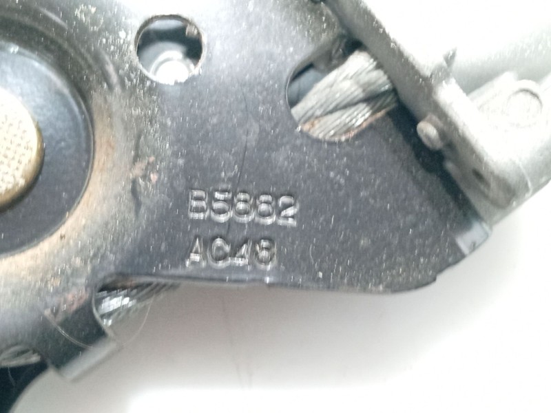 Recambio de anclaje cinturon delantero derecho para peugeot 406 (8b) 2.0 hdi 90 referencia OEM IAM   