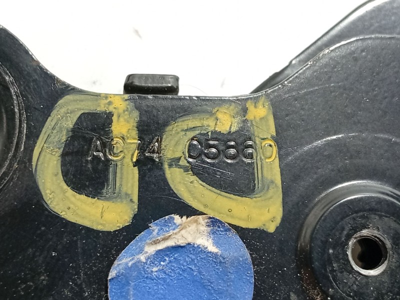 Recambio de anclaje cinturon delantero derecho para peugeot 406 (8b) 2.0 hdi 90 referencia OEM IAM   