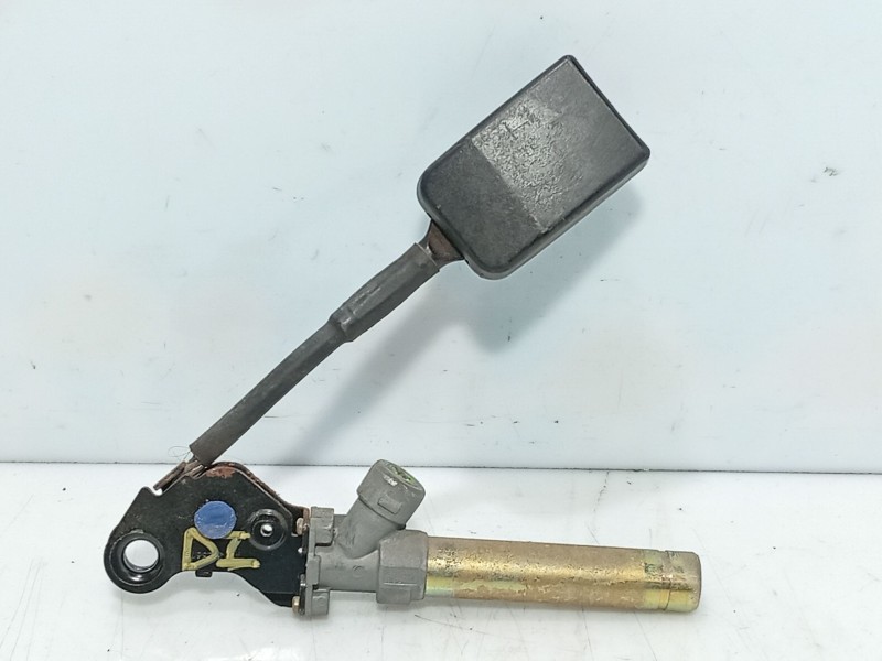 Recambio de anclaje cinturon delantero izquierdo para peugeot 406 (8b) 2.0 hdi 90 referencia OEM IAM   