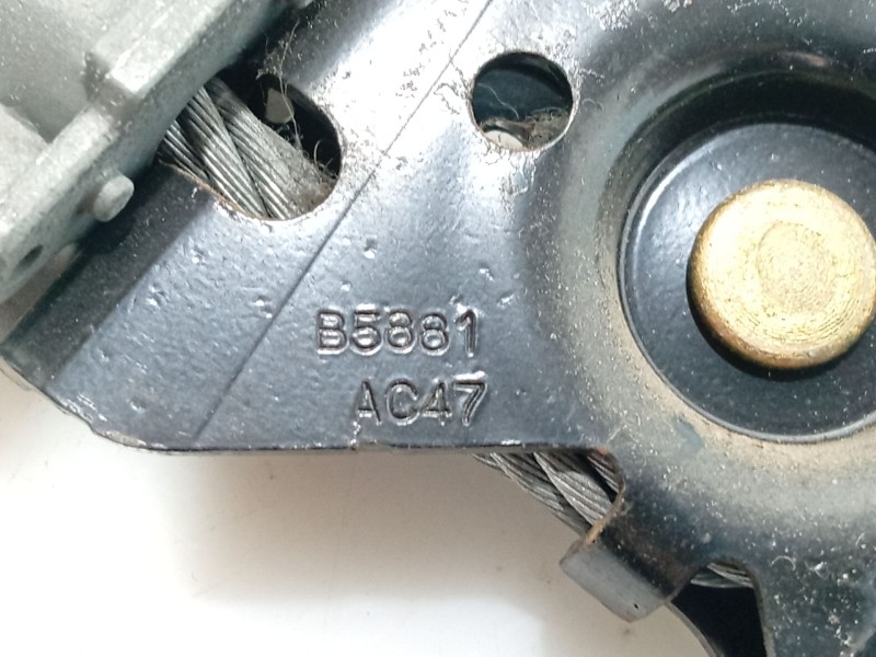 Recambio de anclaje cinturon delantero izquierdo para peugeot 406 (8b) 2.0 hdi 90 referencia OEM IAM   