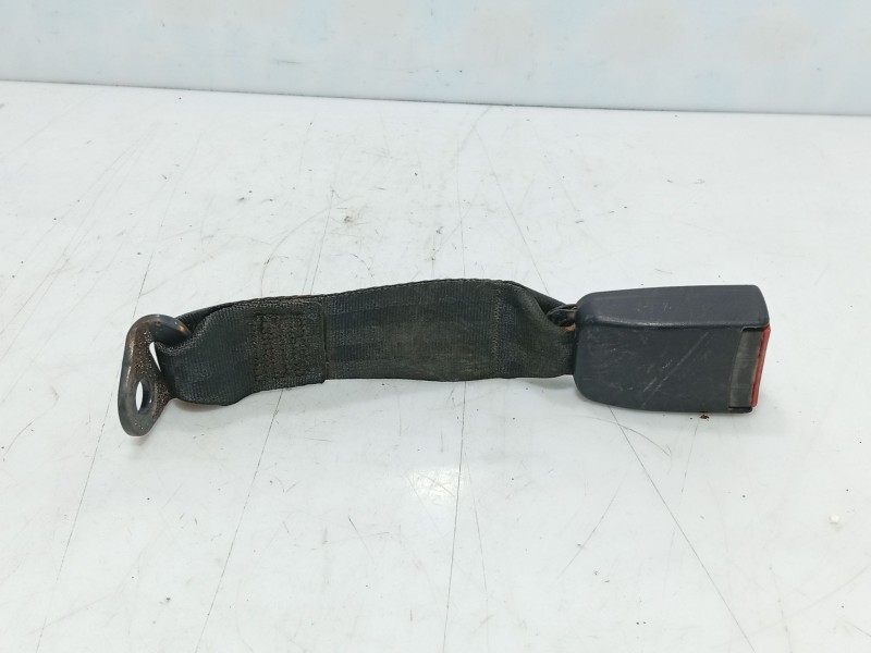 Recambio de anclaje cinturon trasero central para peugeot 406 (8b) 2.0 hdi 90 referencia OEM IAM   