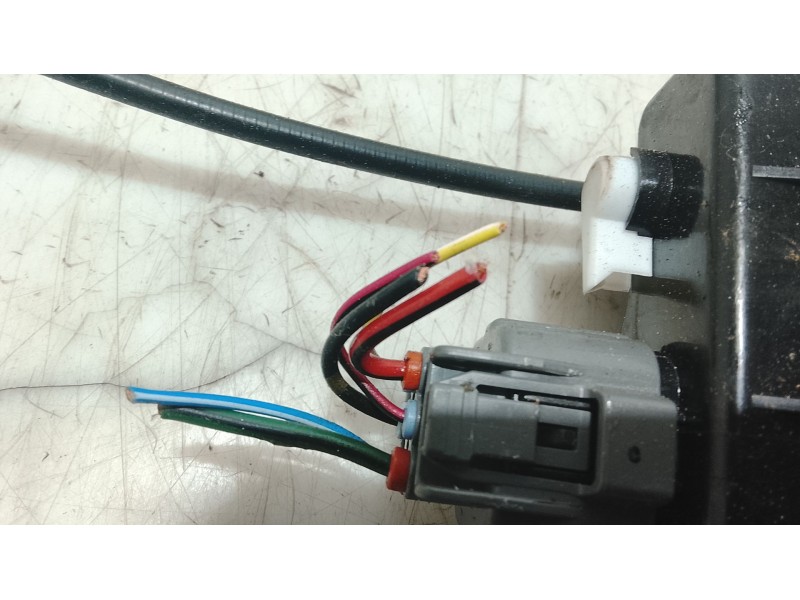 Recambio de elevalunas trasero izquierdo para mitsubishi outlander (cu0w) 2.0 cat referencia OEM IAM MR573879  