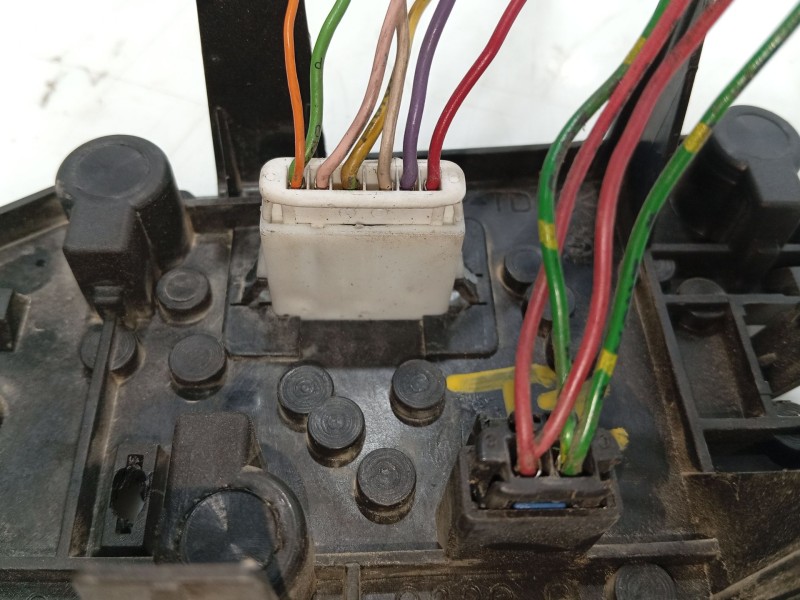 Recambio de portalamparas para peugeot 406 (8b) 2.0 hdi 90 referencia OEM IAM   