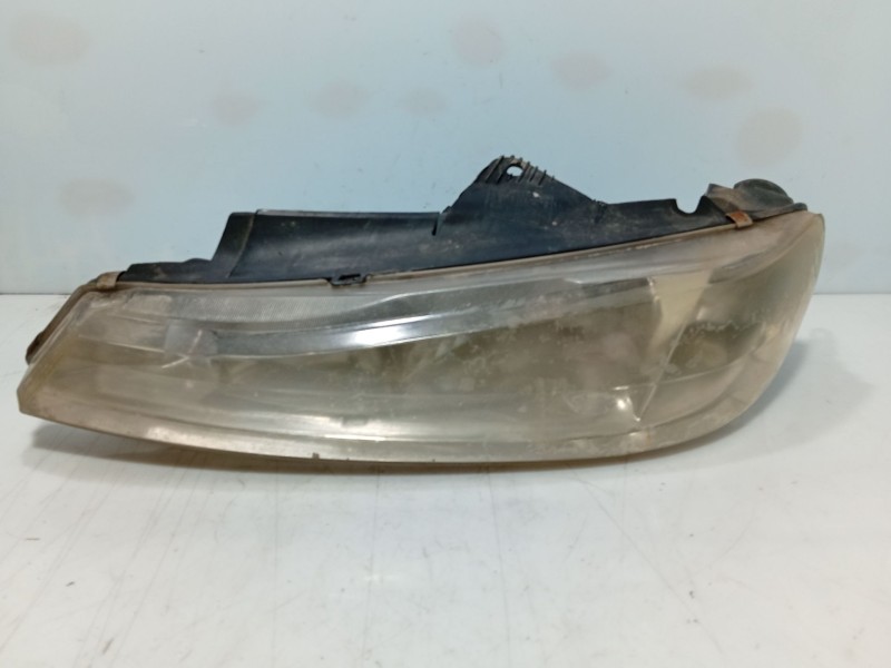 Recambio de faro izquierdo para peugeot 406 (8b) 2.0 hdi 90 referencia OEM IAM   