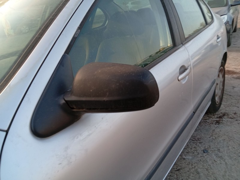 seat toledo ii (1m2) del año 2004