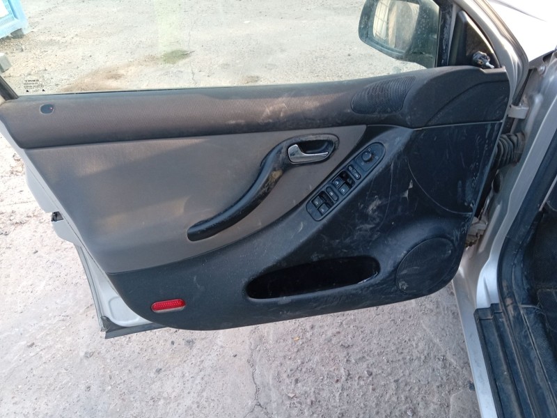 seat toledo ii (1m2) del año 2004