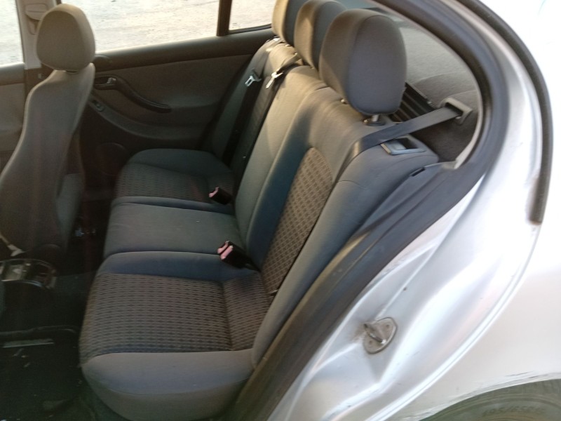 seat toledo ii (1m2) del año 2004