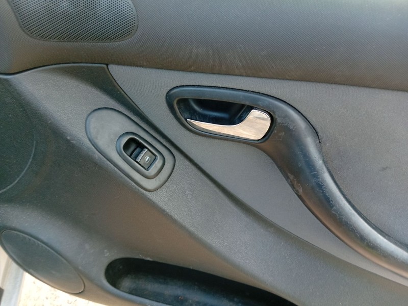 seat toledo ii (1m2) del año 2004