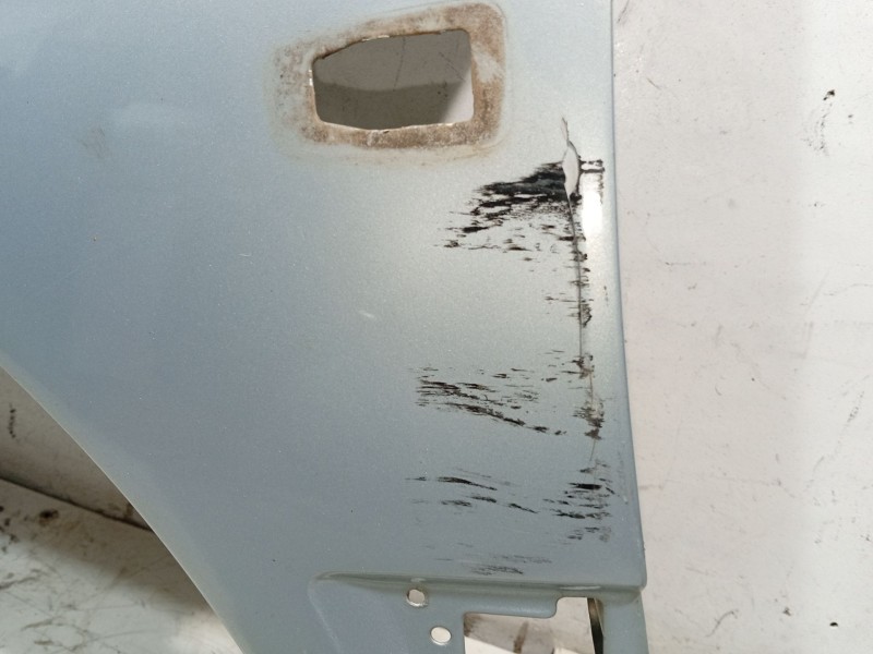 Recambio de aleta delantera izquierda para peugeot 406 (8b) 2.0 hdi 90 referencia OEM IAM   