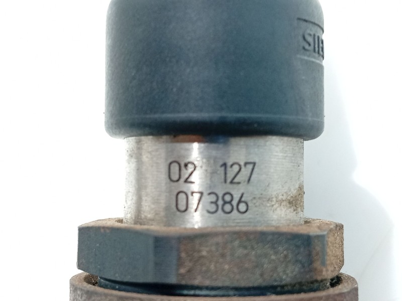 Recambio de inyector para peugeot 406 (8b) 2.0 hdi 90 referencia OEM IAM   
