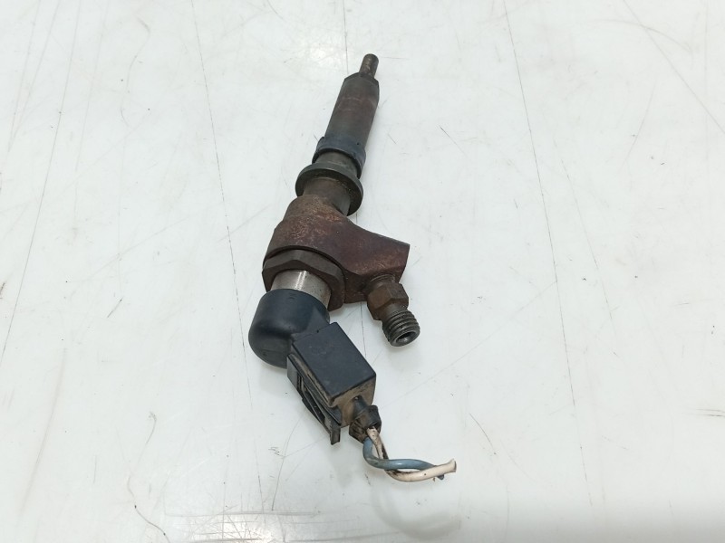 Recambio de inyector para peugeot 406 (8b) 2.0 hdi 90 referencia OEM IAM   