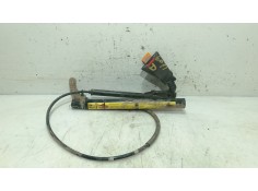 Recambio de anclaje cinturon delantero derecho para opel corsa b (s93) 1.7 d (f08, f68, m68) referencia OEM IAM   