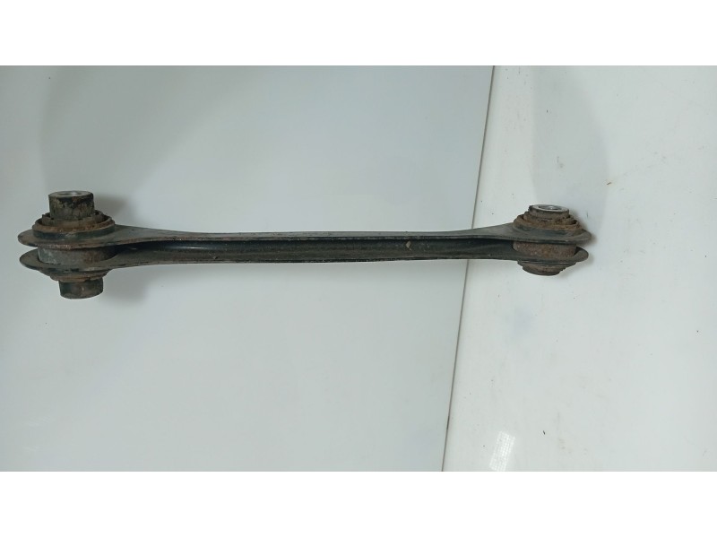 Recambio de silenblock brazo suspension delantero para volkswagen touran (1t3) 1.6 tdi referencia OEM IAM   