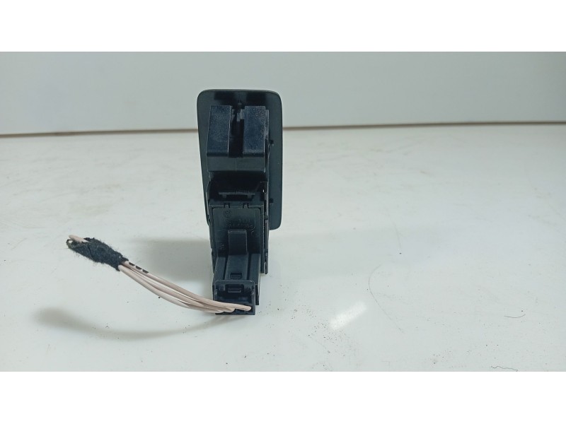 Recambio de mando elevalunas delantero izquierdo para volkswagen touran (1t3) 1.6 tdi referencia OEM IAM   