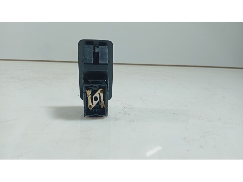 Recambio de mando elevalunas trasero derecho para volkswagen touran (1t3) 1.6 tdi referencia OEM IAM   