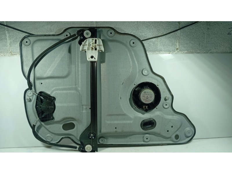 Recambio de elevalunas trasero derecho para volkswagen touran (1t3) 1.6 tdi referencia OEM IAM   