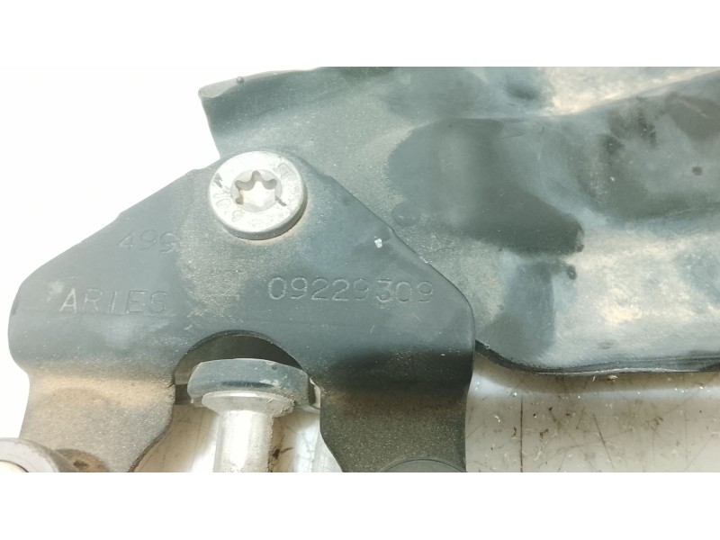 Recambio de bisagra para opel combo furgón/monospace 1.3 cdti 16v referencia OEM IAM 9196458  