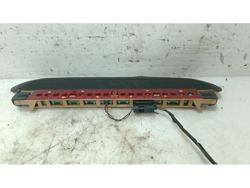 Recambio de luz central de freno para bmw 3 (e90) 320 d referencia OEM IAM   