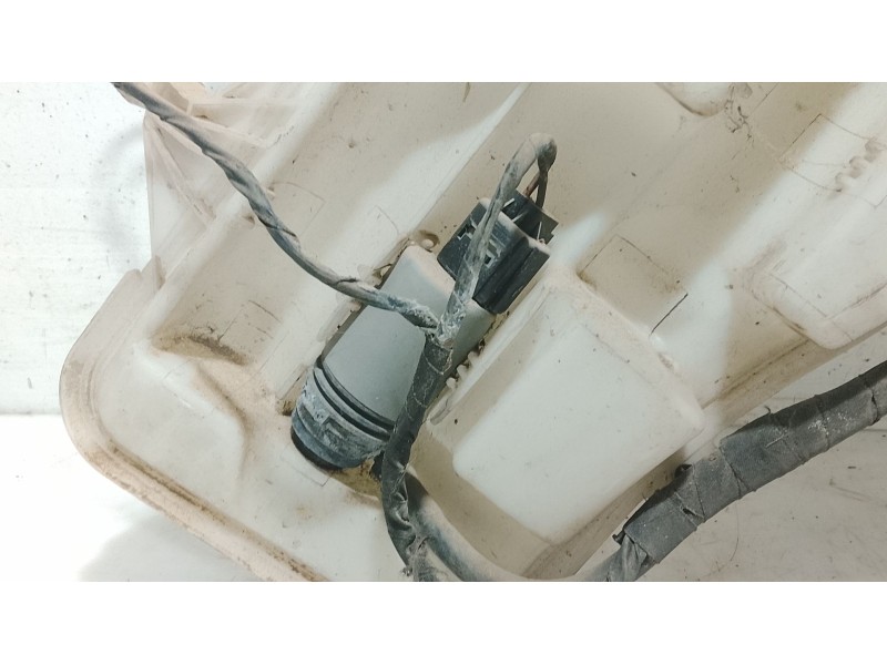 Recambio de deposito limpia para bmw 3 (e90) 320 d referencia OEM IAM 61667238669  
