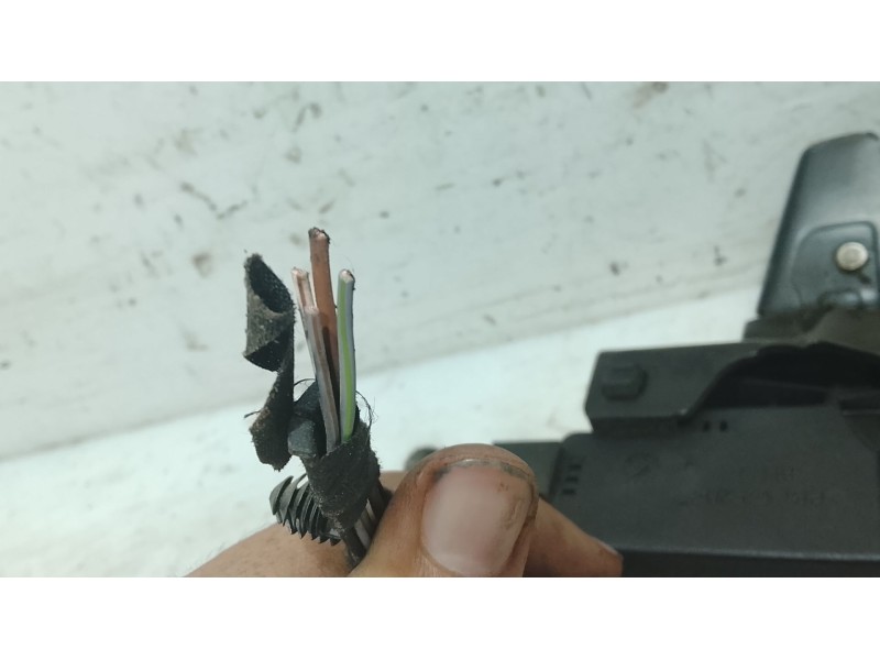 Recambio de cerradura maletero / porton para bmw 3 (e90) 320 d referencia OEM IAM 51247840617  