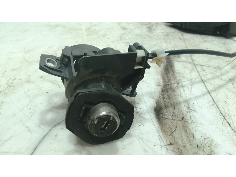 Recambio de cerradura maletero / porton para bmw 3 (e90) 320 d referencia OEM IAM 51247840617  