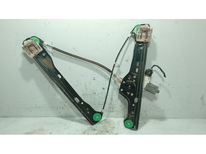 Recambio de elevalunas delantero derecho para bmw 3 (e90) 320 d referencia OEM IAM 51337140588  
