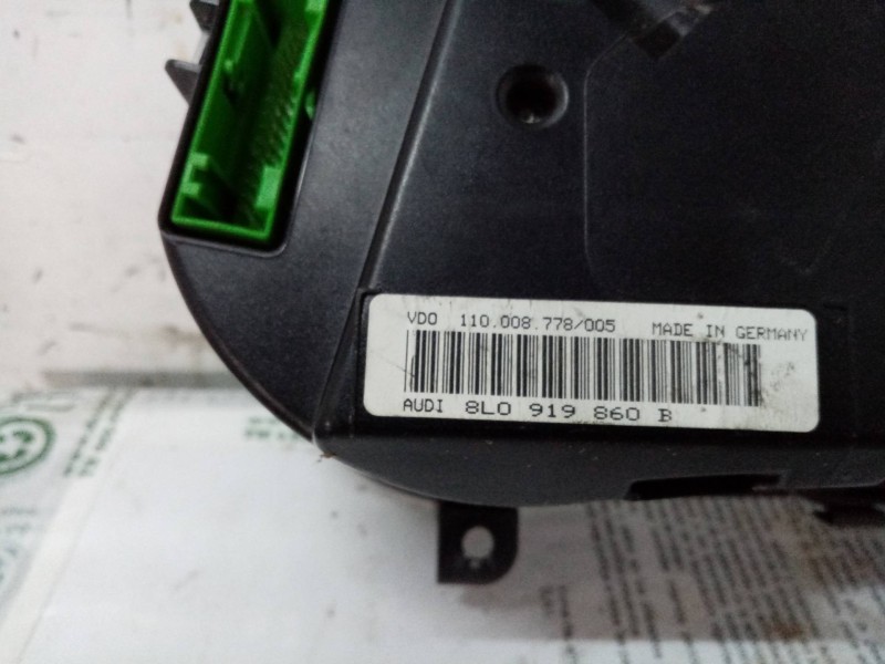 Recambio de cuadro instrumentos para  referencia OEM IAM 6L0919860B  