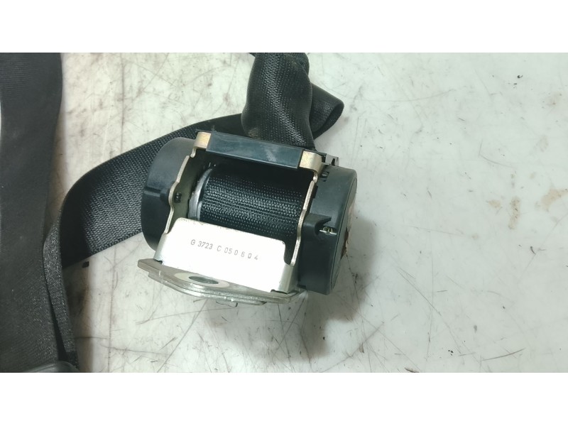 Recambio de cinturon seguridad trasero central para bmw 3 (e90) 320 d referencia OEM IAM 72117245601  