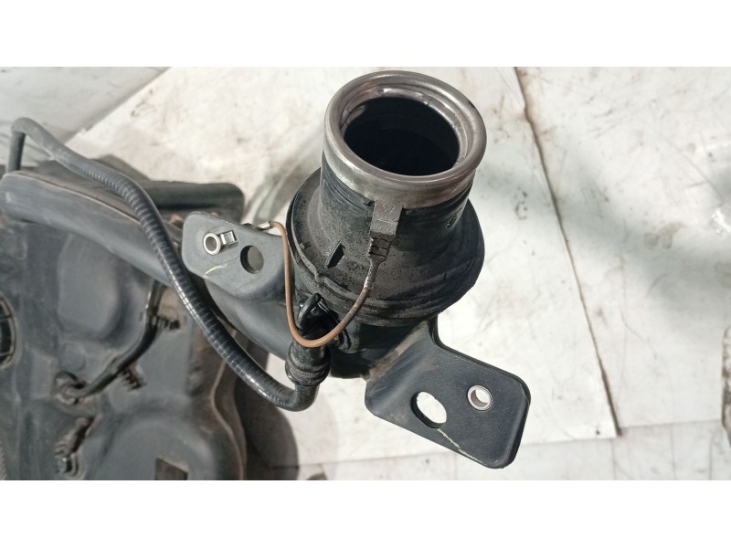 Recambio de deposito combustible para volkswagen touran (1t3) 1.6 tdi referencia OEM IAM   