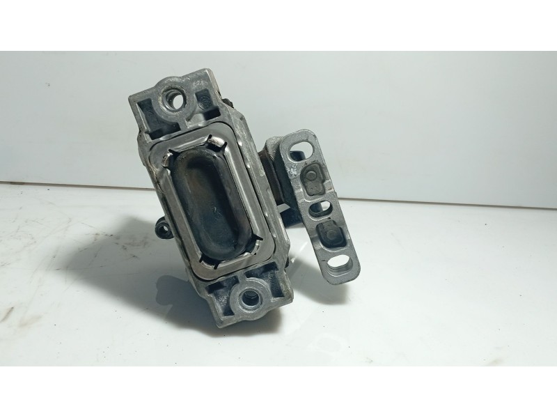 Recambio de soporte para volkswagen touran (1t3) 1.6 tdi referencia OEM IAM   