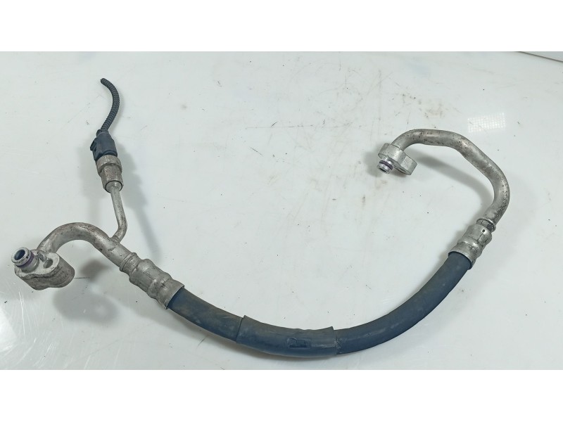 Recambio de tubo para volkswagen touran (1t3) 1.6 tdi referencia OEM IAM   
