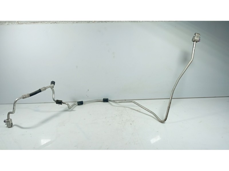 Recambio de tubo para volkswagen touran (1t3) 1.6 tdi referencia OEM IAM   