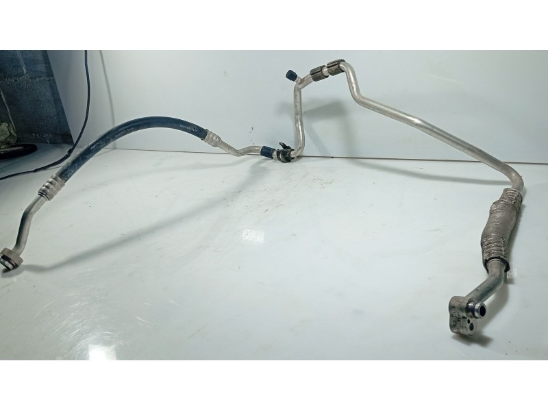 Recambio de tubo para volkswagen touran (1t3) 1.6 tdi referencia OEM IAM   