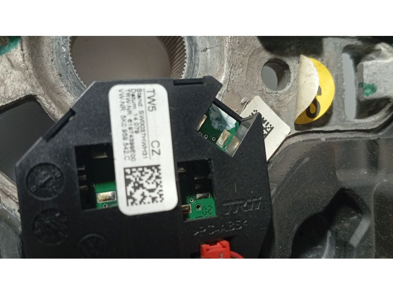 Recambio de volante para volkswagen touran (1t3) 1.6 tdi referencia OEM IAM   