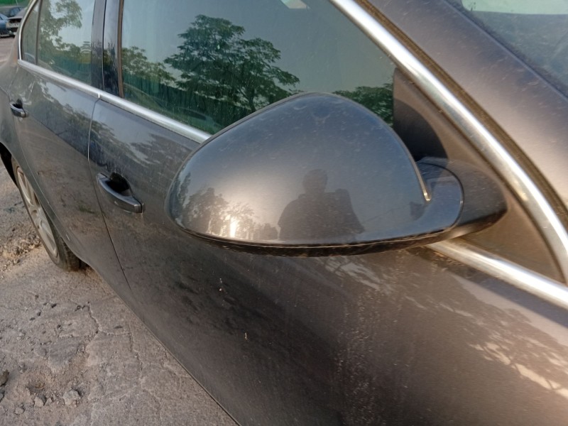 opel insignia a (g09) del año 2011