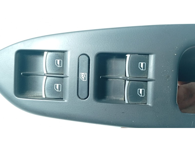 Recambio de mando elevalunas delantero izquierdo para volkswagen touran (1t3) 1.6 tdi referencia OEM IAM   