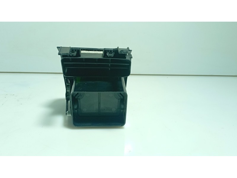 Recambio de aireador lateral derecho para volkswagen touran (1t3) 1.6 tdi referencia OEM IAM   