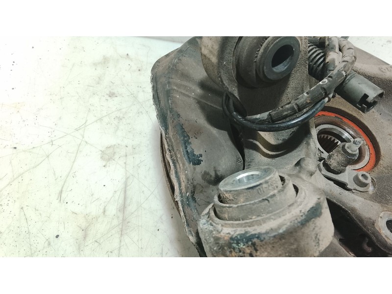 Recambio de mangueta trasera izquierda para bmw 3 (e90) 320 d referencia OEM IAM 33326774809  