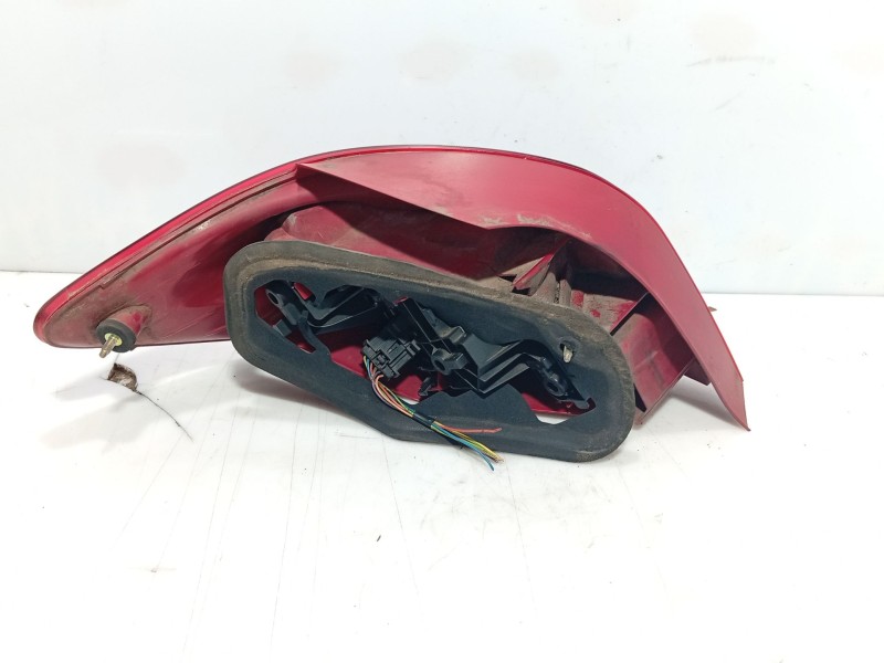 Recambio de piloto trasero derecho para peugeot 307 (3a/c) 1.6 hdi referencia OEM IAM   