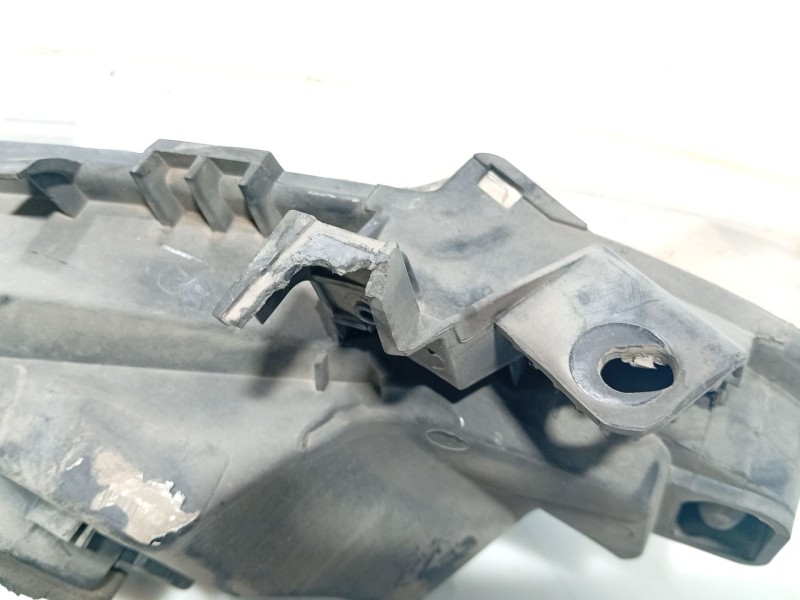Recambio de faro izquierdo para peugeot 307 (3a/c) 1.6 hdi referencia OEM IAM   