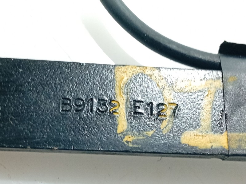 Recambio de anclaje cinturon delantero izquierdo para peugeot 307 (3a/c) 1.6 hdi referencia OEM IAM   