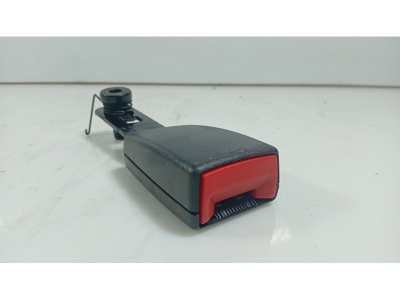 Recambio de anclaje cinturon trasero derecho para volkswagen touran (1t3) 1.6 tdi referencia OEM IAM   