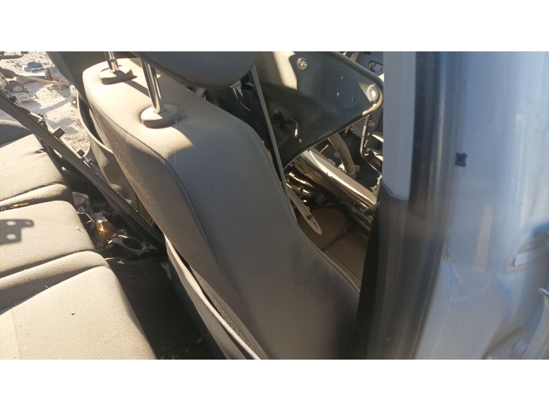 Recambio de asiento delantero derecho para seat ibiza iii (6l1) 1.4 tdi referencia OEM IAM 6001ADD  