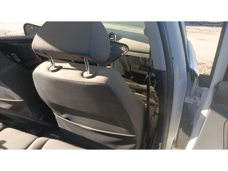 Recambio de asiento delantero derecho para seat ibiza iii (6l1) 1.4 tdi referencia OEM IAM 6001ADD  