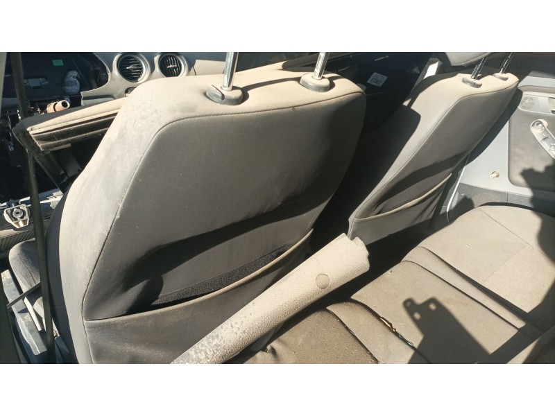 Recambio de asiento delantero izquierdo para seat ibiza iii (6l1) 1.4 tdi referencia OEM IAM 6001ADI  