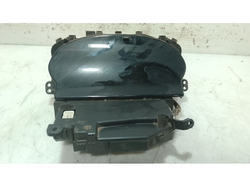Recambio de cuadro instrumentos para toyota yaris (_p1_) 1.3 (scp12_, scp13_) referencia OEM IAM 553030D010B1  