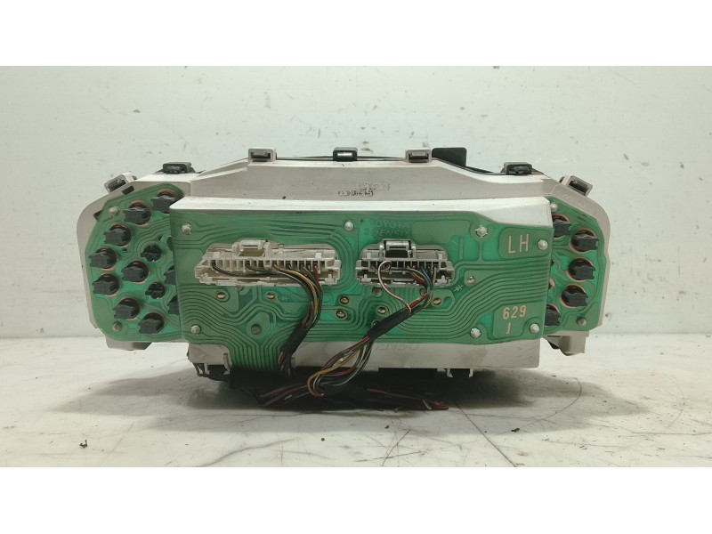 Recambio de cuadro instrumentos para toyota yaris (_p1_) 1.3 (scp12_, scp13_) referencia OEM IAM 553030D010B1  